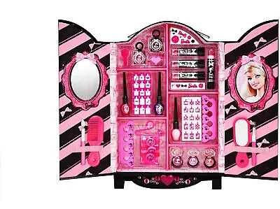 Buy Barbie's Fashion Wardrobe 68-Piece Makeup Case • 51.76£