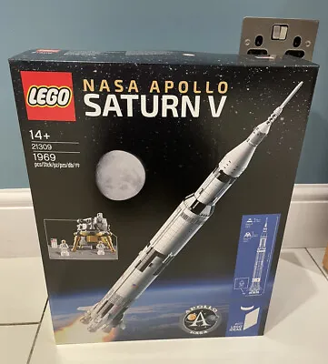 Buy LEGO Ideas: NASA Apollo Saturn V New And Perfect Condition 21309- • 175£