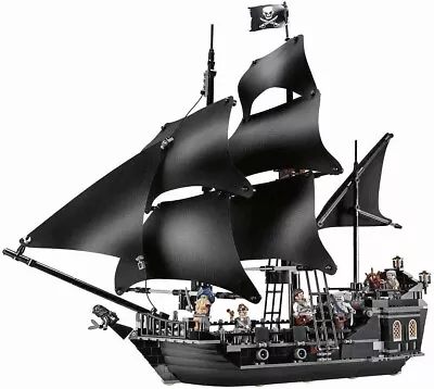 Buy LEGO 4184 THE BLACK PEARL PIRATES OF THE CARIBBEAN - UK Seller • 102£