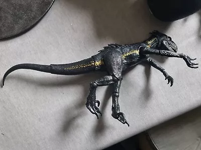 Buy Jurassic World Indoraptor Dinosaur Super Poseable, Black & Gold (Mattel) 2017 • 13£