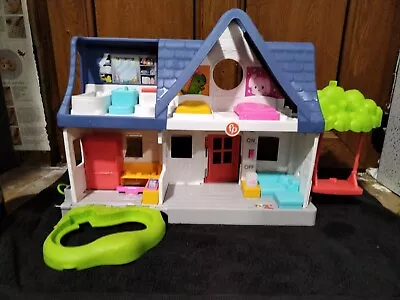 Buy Fisher Price Doll House • 0.99£