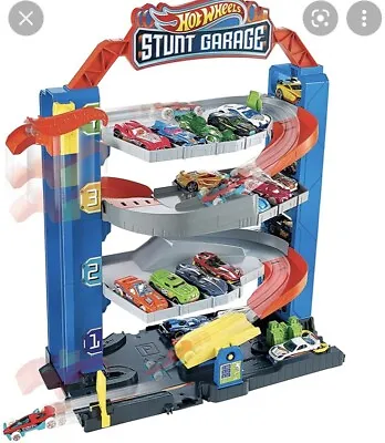 Buy Boys Hot Wheels Stunt Garage Playset Toys Brand New • 40£