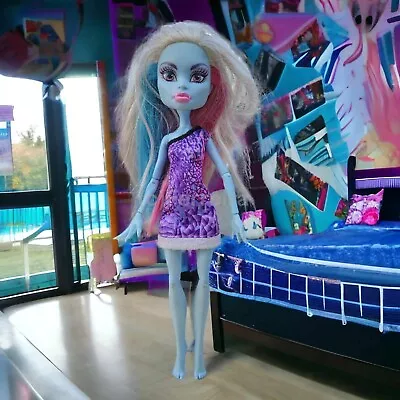 Buy Monster High Scaris - Abbey Bominable / Mattel 2012 • 30.87£