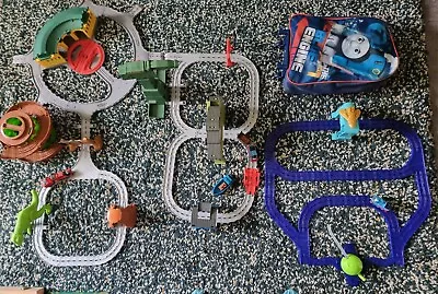 Buy Thomas & Friends - Adventures - 4 Set Track Bundle - Thomas Wheelie Bag • 20£