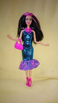 Buy Barbie Mattel Doll Raquelle Fashionistas 100 Poses Glam Style + Clothing P294 • 17.11£