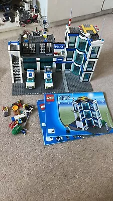 Buy Lego City Police Station 7498 • 49.99£