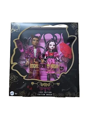 Buy Monster High Draculaura And Clawd Wolf Howliday Love 2-Pack  • 83.08£