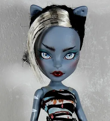 Buy Repaint Monster High Doll - Purrsephone - OOAK From Collection • 77.22£