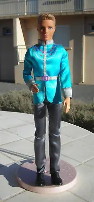 Buy BARBIE - KEN In Uniform With Clothes And Shoes - Mint • 12.85£