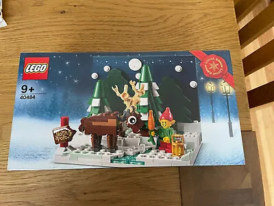 Buy LEGO Santa's Front Yard Building Set (40484) • 25£
