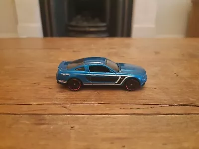 Buy HOT WHEELS 2010 FORD MUSTANG GT, 2009, Striking Blue, Good Condition, 1:64, 4+ • 0.99£