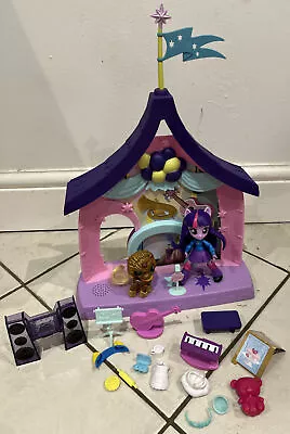 Buy My Little Pony Beats Treats Magical Classroom Playset And Figures / Accessories • 5£