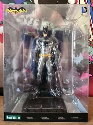 Buy Kotobukiya ARTFX  Justice League Batman NEW Edition 1/10 Scale • 35£