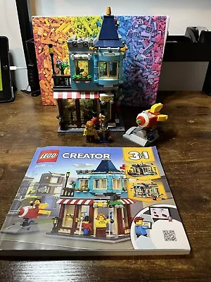 Buy LEGO Creator 3in1: Townhouse Toy Store (31105) - With Instructions No Box • 29.95£