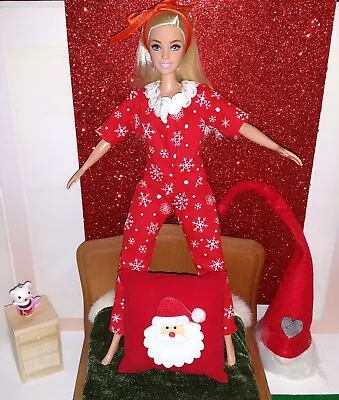 Buy Barbie Christmas Deco Wood Bed & 1 NEW BARBIE In Pajamas & MATTEL Accessories • 3.05£