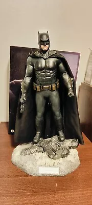 Buy New Hot Toys MMS456 Justice League Batman (Deluxe Version)  1/6 • 190£