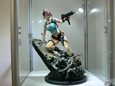 Buy Tomb Raider Lara Croft Premium Format Sideshow 1:4 Scale Statue • 360£