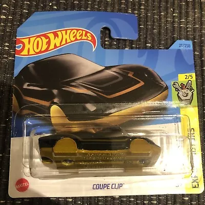 Buy HOT WHEELS 2023 A Case COUPE CLIP KEYRING New • 5£