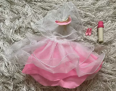 Buy Barbie Dance Magic Fashion • 20.59£