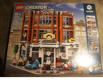 Buy LEGO Creator Expert Modular Corner Garage (10264) • 215£