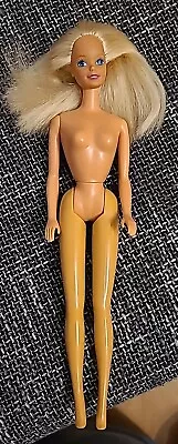 Buy 90's Barbie Vintage (T) • 6.85£