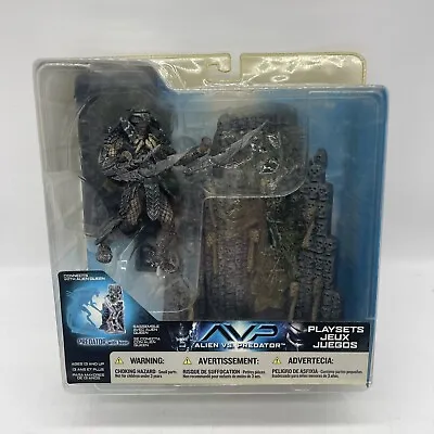 Buy AVP Alien VS Predator, Predator With Base McFarlane Toys Figures • 59.99£
