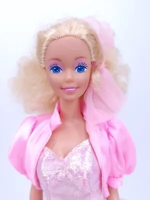 Buy Vintage 1988 Mattel Fashion Play Barbie Doll • 23.12£