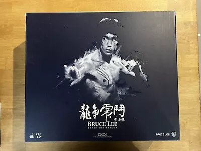 Buy Hot Toys - 1/6 DX04 Bruce Lee Enter The Dragon Figure Collector Item  • 500£