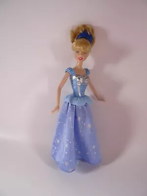 Buy Disney Princess Twirling Skirt Cinderella Barbie Doll With Swivel Skirt (11746) • 11.26£