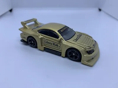 Buy Hot Wheels - LB Super Silhouette Nissan Silvia S15 - MINT LOOSE - Gold - 1:64 • 3.50£