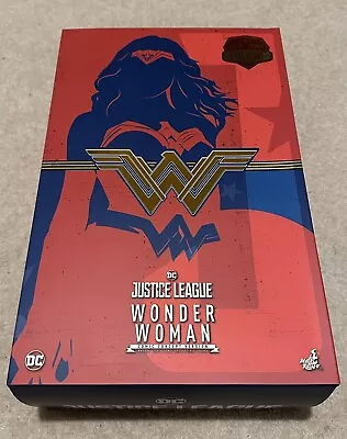 Buy Hot Toys Wonder Woman - Comic Concept Version MMS506-Justice League DC 1/6 Scale • 240£