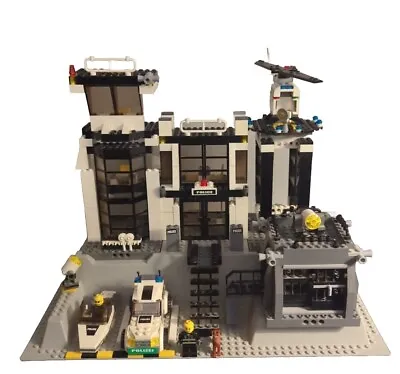 Buy LEGO CITY: Police Station (7237) Custom Bundle LEGO Officer, Helicopter And Boat • 38.50£