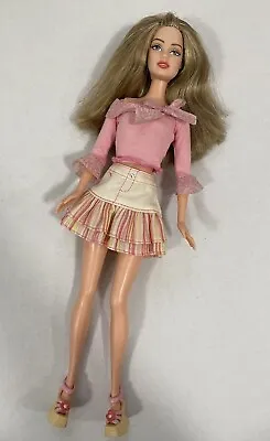 Buy Barbie Fashion Fever Teresa • 46.09£