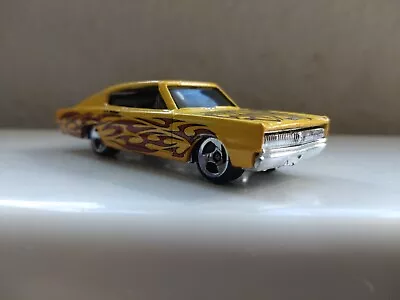 Buy Hot Wheels '67 Dodge Charger #182 • 1.50£