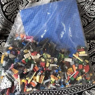 Buy LEGO 2kg LOOSE MIXED BUNDLE PARTS Building Bricks Starwars Marvel & Base Plate • 0.99£