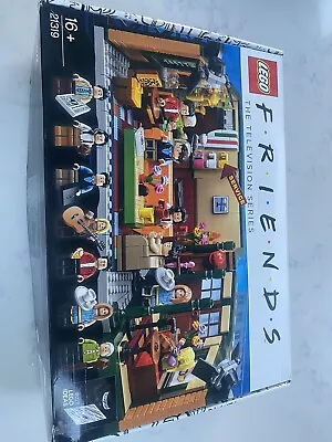 Buy LEGO Ideas: Friends Central Perk (21319) • 38£