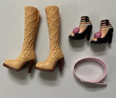 Buy My Scene Shopping Spree Chelsea Barbie Accessories • 9.76£