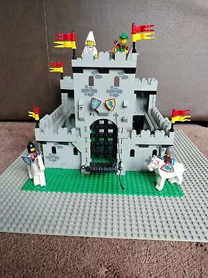 Buy LEGO 6080 King’s Castle, Vintage Near Complete Spares + Instructions, Read More • 65£