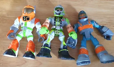 Buy FISHER PRICE - RESCUE HEROES - Figures • 11£