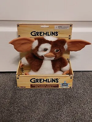 Buy NECA Gremlins Gizmo Singing Dancing Plush Doll Boxed • 34.99£