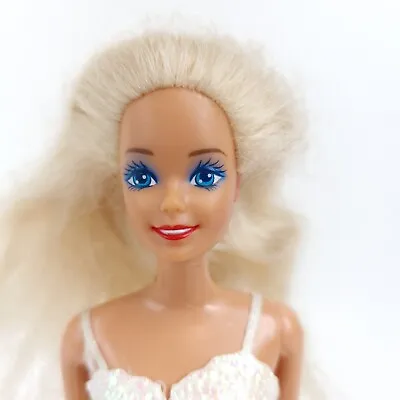 Buy 1989 Happy Holidays Barbie White Dress Doll Mattel • 15.61£