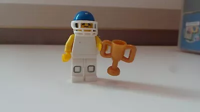 Buy LEGO - Football Player - Series 8 - Minifigure - No Top • 3£