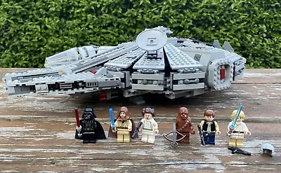 Buy Lego Star Wars Millennium Falcon Set 7965 - 100% Complete With 6 Minifigures • 75£