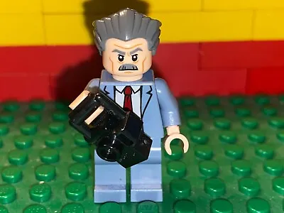 Buy LEGO J JONAH JAMESON Minifigure MARVEL SUPERHEROES Set 76005 SH054 • 5.99£