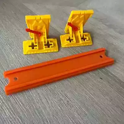 Buy Hot Wheels Lot Of 2 Replacement Brackets 1 Track Wall Tracks Power Tower Set    • 14.45£