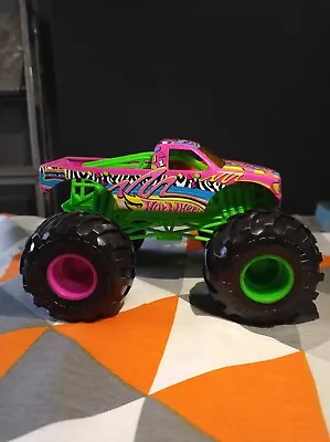 Buy Hot Wheels Monster Truck 1:24 Torque Terror • 8.99£