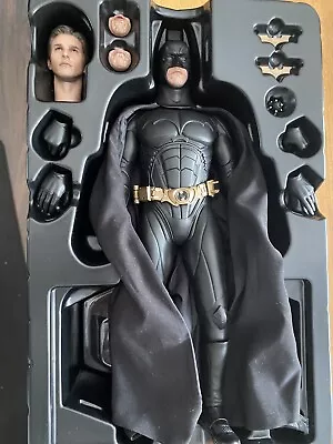 Buy Hot Toys Batman Begins MMS595 1/6 Figure Exclusive - Matt Version ( Mint ) • 103£