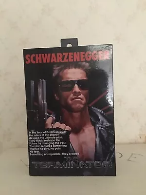 Buy NECA Terminator Ultimate T-800 Schwarzenegger 7'' Action Figure. • 25£