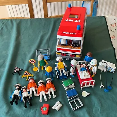 Buy Playmobil Ambulance 3456 Plus Extras • 20£