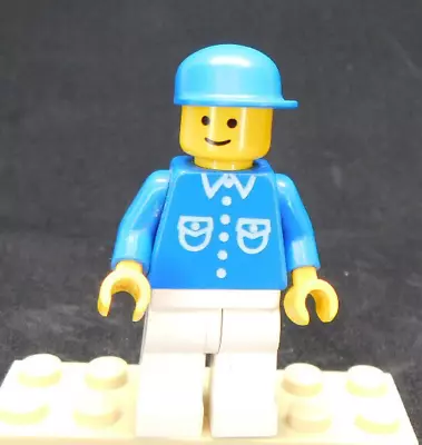 Buy LEGO Classic Town Minifigure, Shirt With 6 Buttons Blue Cap BUT014 • 6£